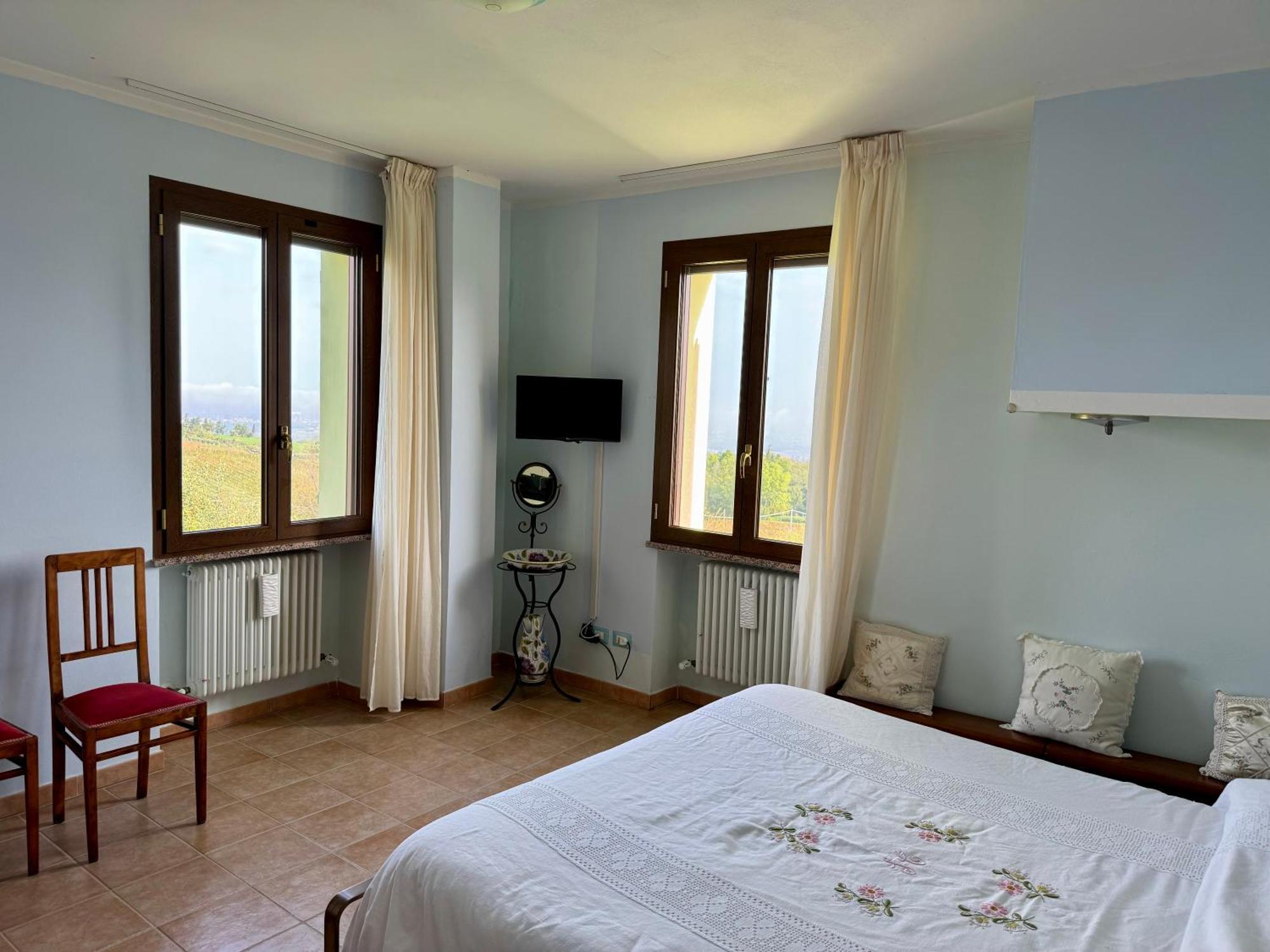 Bed and Breakfast R&B Del Monte Forlì Exterior foto