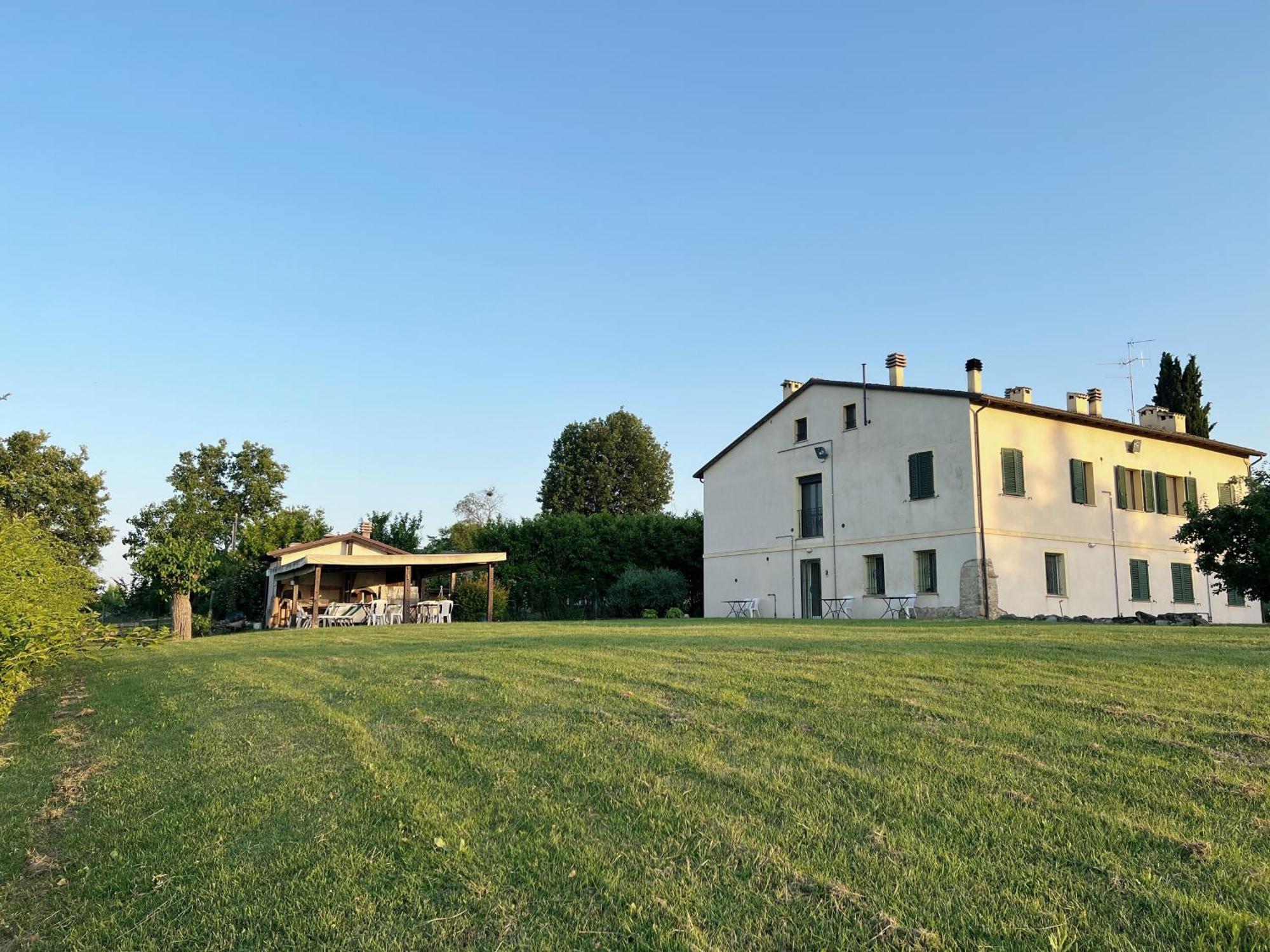 Bed and Breakfast R&B Del Monte Forlì Exterior foto